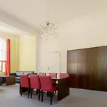 Am Tiefwarensee 3*