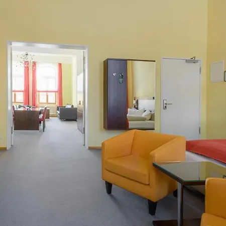 Am Tiefwarensee Hotel