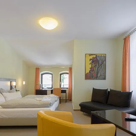 Hotel Am Tiefwarensee 3*