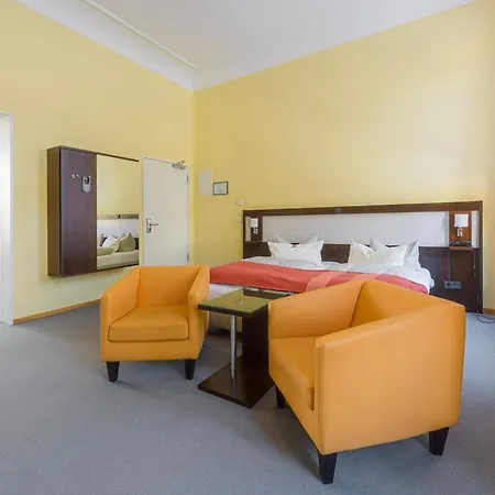 Am Tiefwarensee 3* فارين