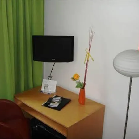 Hotel Am Tiefwarensee Waren (Mueritz)