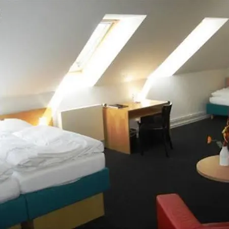 Am Tiefwarensee 3* فارين