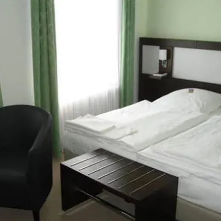 Hotel Am Tiefwarensee