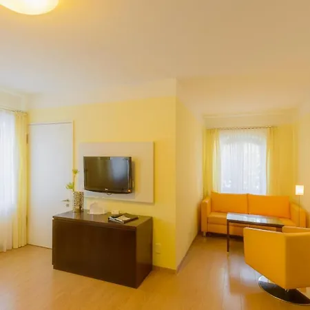 Am Tiefwarensee Hotel 3*