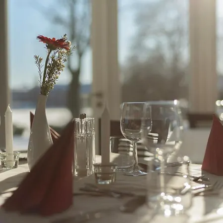 Hotel Am Tiefwarensee Waren (Mueritz)