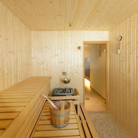 Am Tiefwarensee 3* فارين