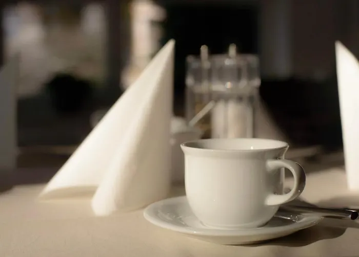 Am Tiefwarensee Hotel